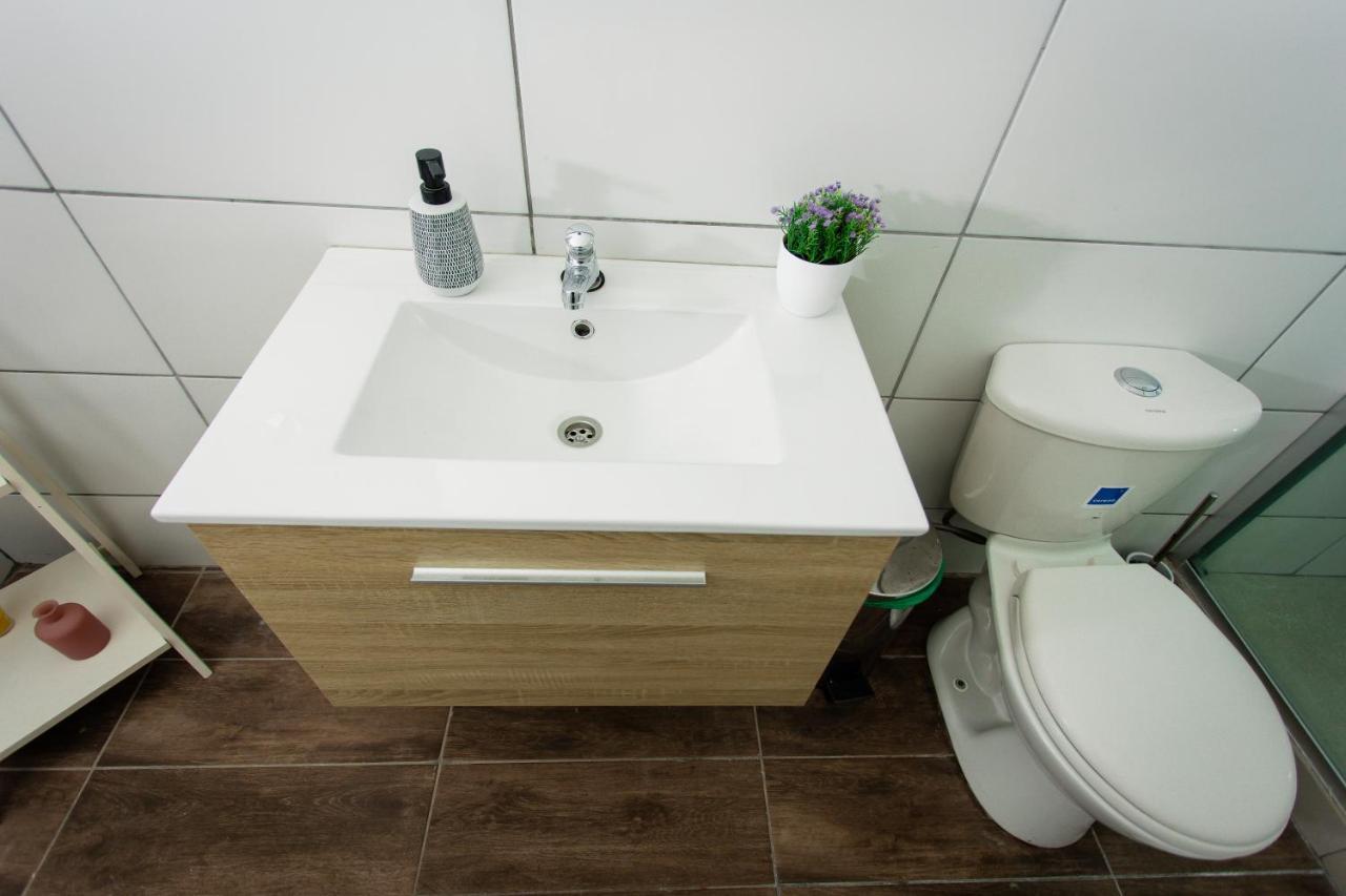 וילמסטאד Westpunt Beach Apartments מראה חיצוני תמונה