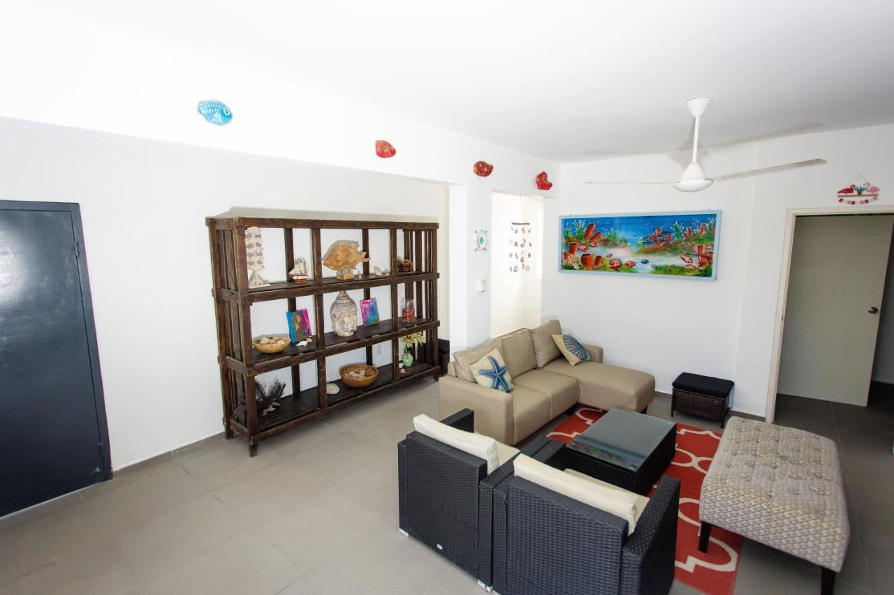 וילמסטאד Westpunt Beach Apartments מראה חיצוני תמונה